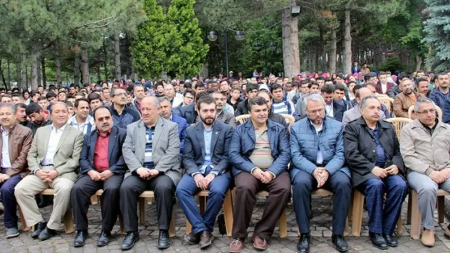 Ensar Vakfı'ndan 'lider gençlik' buluşması