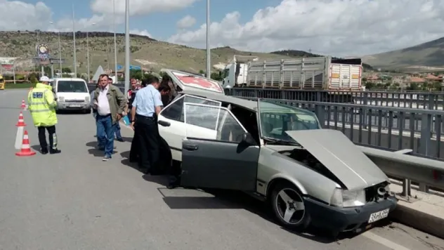 Polisten kaçan sürücü kaza yapınca yakalandı