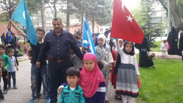 Soydaşlarımızın pazar keyfi