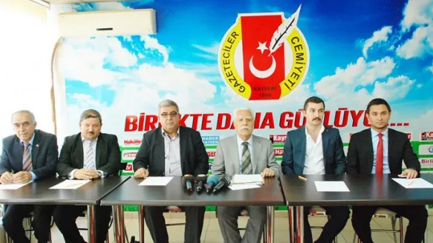 Ülkücü camiada 'Oğan' heyecanı