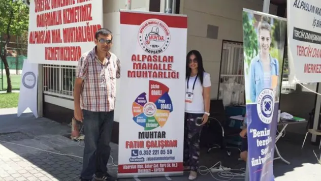 Alpaslan Mahallesi Muhtarlığında üniversite adaylarına ücretsiz hizmet