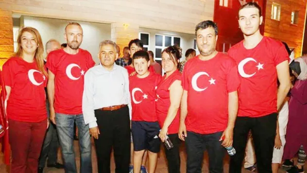 Milli irade ekonomiye de sahip çıktı