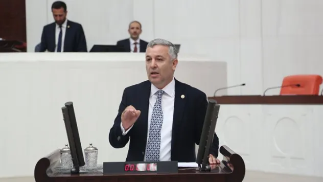 Onlar asker kıyafeti giymiş terörist