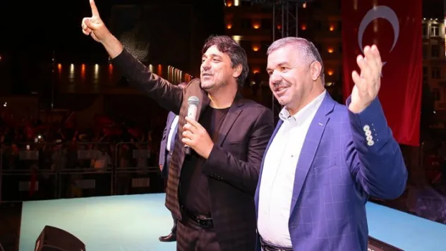 Başı felaket, ortası zafer, sonu arınma