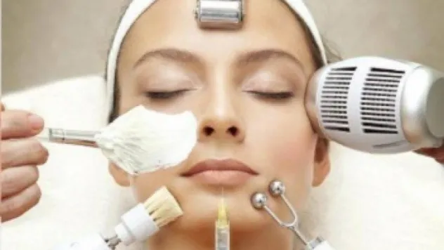 Beylikdüzü'nde Hangi Cilt Bakım Merkezi Tercih Edilmeli?