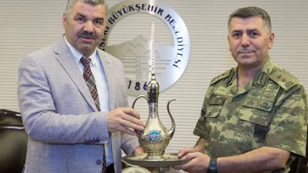 Çelik'ten Tümgeneral Aydın'a teşekkür