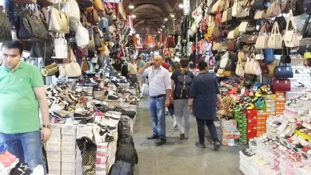 Esnafa gurbetçi de ilaç olamadı