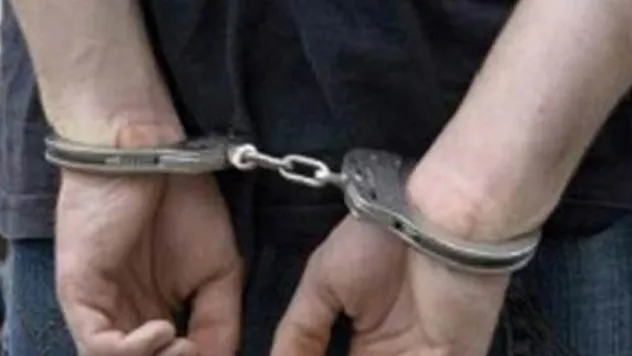 KÜMDER'de 10 gözaltı