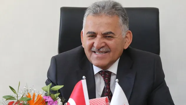 Melikgazi'den 965 aileye asker maaşı