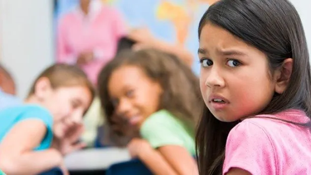 Çocuklara başarı baskısı mutsuz ediyor