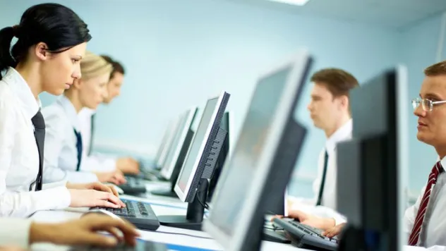 FETÖ'cülerin yerine 50 bin personel alınıyor