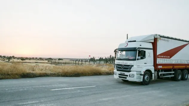 Kızılay'dan Cerablus halkına her gün üç öğün yemek