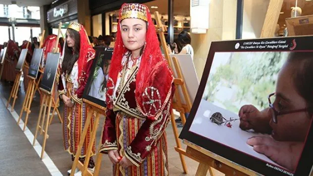 Dünya Kız Çocukları Günü