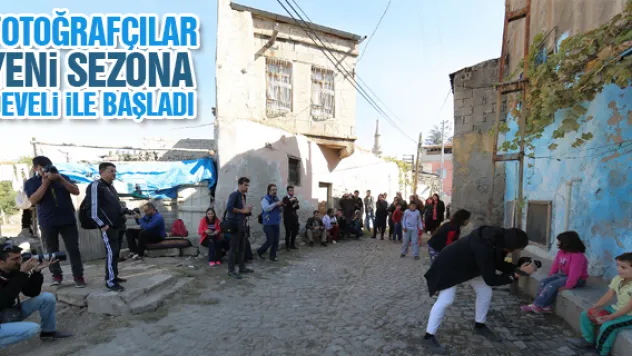 FOTOĞRAFÇILAR YENİ SEZONA DEVELİ İLE BAŞLADI