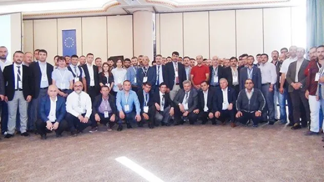 İş adamlarına 'iş yaşamı becerileri' anlatıldı