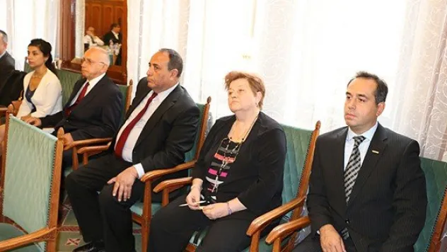 Macaristan Parlamentosu'ndan Ermenilere tokat gibi cevap