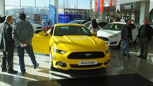 Efsane Mustang görücüye çıktı