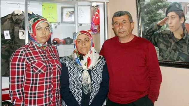 O pilotun gözlerinin içine bakmak istiyorum