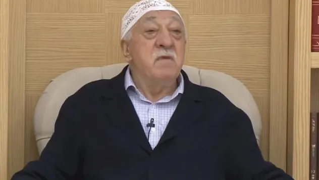 Göreve başlamanın ön koşulu 'ABD'ye biat'