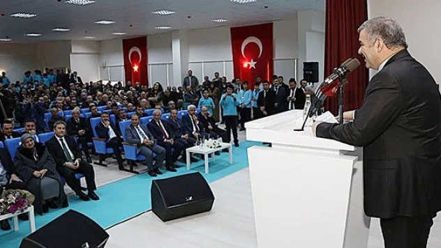 Hayırsever katkılarıyla açılan okullara tören