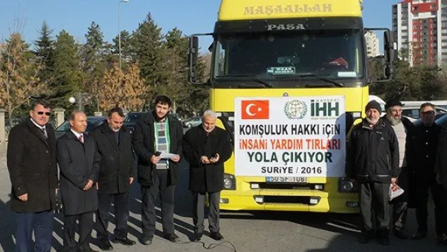İnsani yardım TIR'ları yola çıktı