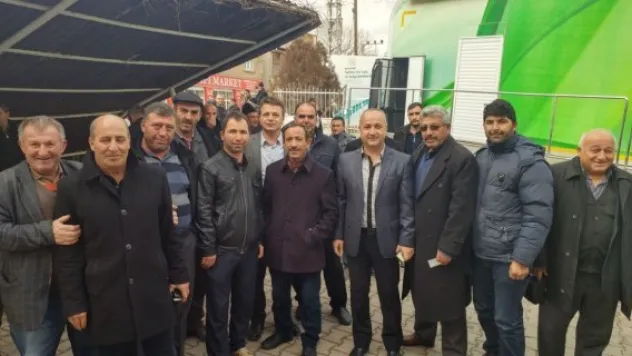 Kayseri Şeker pancar paralarını TIR ile dağıttı