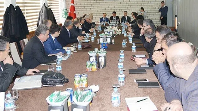 Şeker'de üniversite-sanayi işbirliği görüşüldü