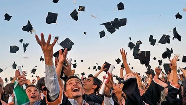 Üniversitelilere müjde!