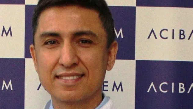 Yakın gözlükler rafa kalkıyor