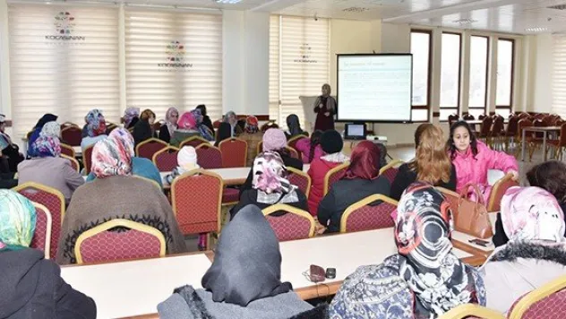 Anneler için bilgilendirici seminer