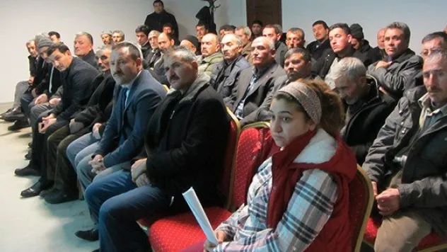 Çiftçinin sorunları Akkışla'da masaya yatırıldı