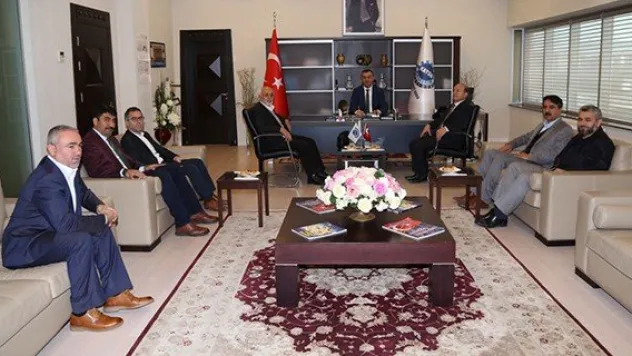 Gönüllü kuruluşlardan Sanayi Odası ve Emniyete ziyaret