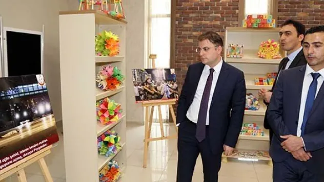 Şehitler  anısına sergi