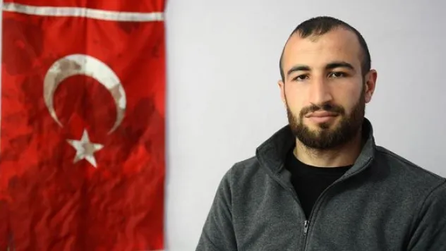 'Bayrağımızı sonsuza kadar en yüksekte tutacağız'