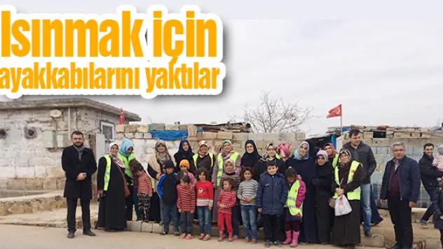 Isınmak için ayakkabılarını yaktılar