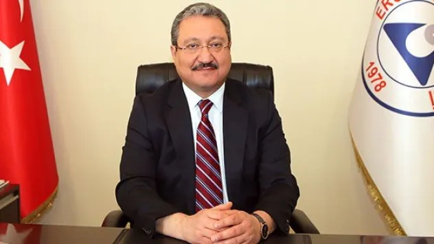 Rektör Güven'e asil üyelik