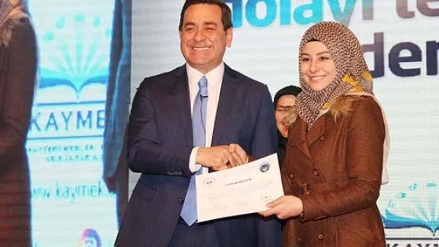 Spiker Kiraz'dan iletişim semineri