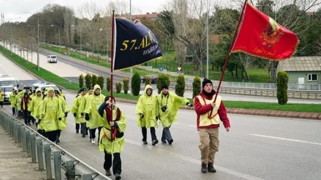 57. Alay tarihine yürüyor
