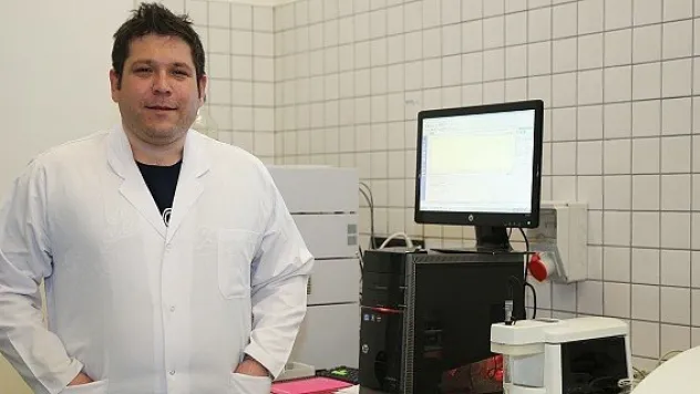 AGÜ'lü araştırma görevlisine ödül