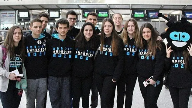 Liseli mucitler dünyaya açılıyor