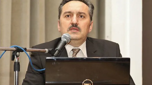 ERÜ'de 'Yaşama Sevinci' konulu konferans düzenlendi