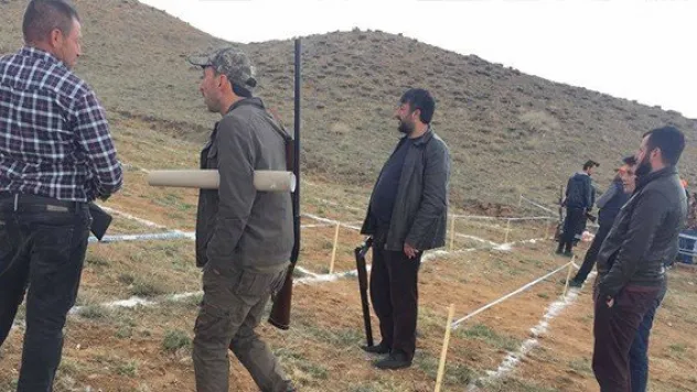 Kayseri'de tüfek ödüllü trap yarışması