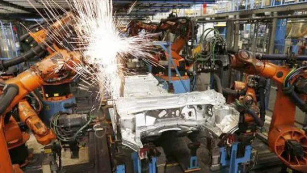 Sanayi üretimi Şubat'ta geriledi