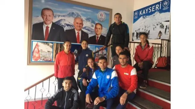 Atletizm şampiyonasında kayseri rüzgarı