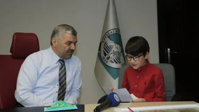 Geleceğin bilim insanları hayallerini Başkan Çelik ile paylaştı