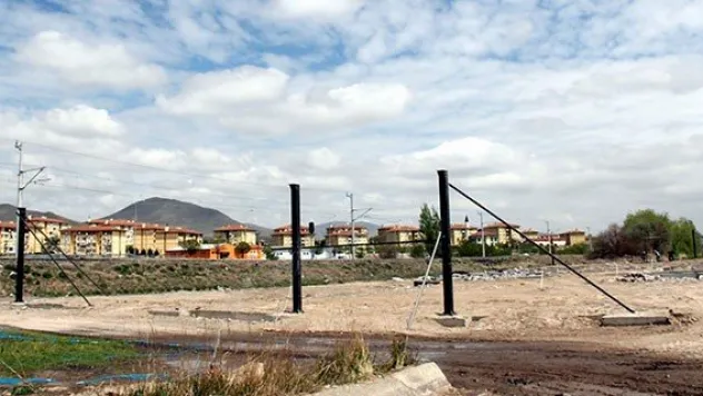 İncesu'da hayvan satış yeri inşaatı