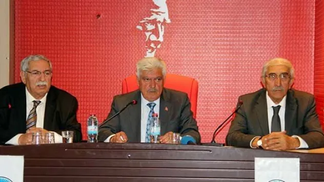 Sahte plakaları önlemek için mühür dağıtıldı