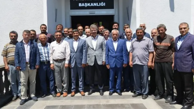 Başkan Akay'a Gemerek heyetinden tebrik ziyareti