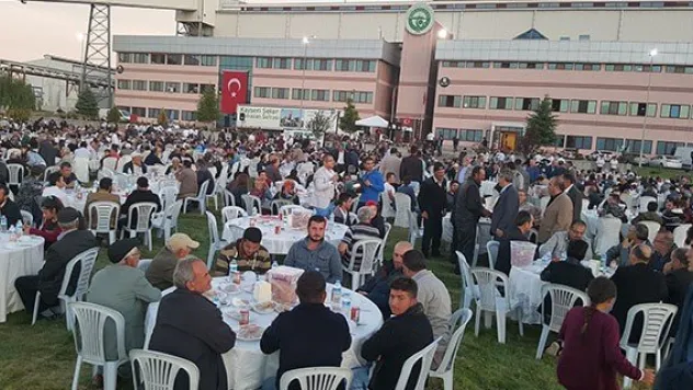 Boğazlıyan'da 2 bin kişilik Şeker sofrası