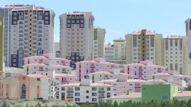 Kayseri' de Mayıs ayında 2 bin 296 konut satıldı